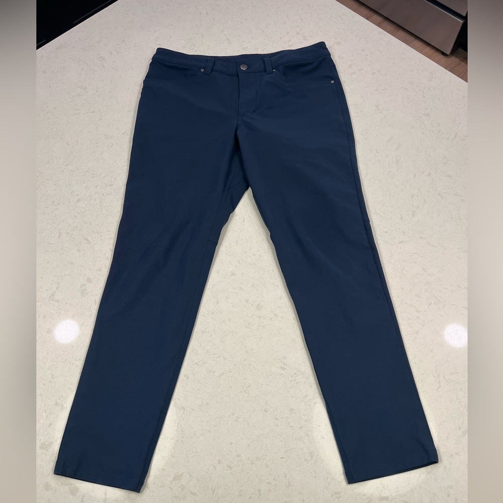 ABC slim pant 30 waist 32 length true navy